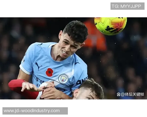 利物浦与曼城对决分析：战术布局与球员表现的深度剖析