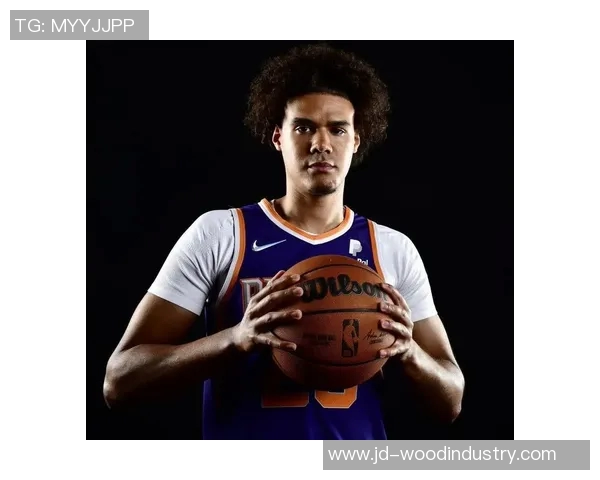 卡梅隆约翰逊的篮球之路与成长历程探秘 卡梅隆约翰逊的篮球之路与成长历程探秘