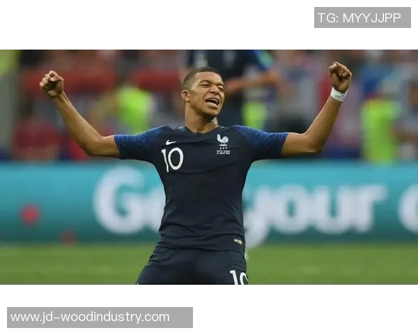 姆巴佩领衔法国队冲击世界杯冠军未来足球之星的崛起与挑战 姆巴佩领衔法国队冲击世界杯冠军未来足球之星的崛起与挑战