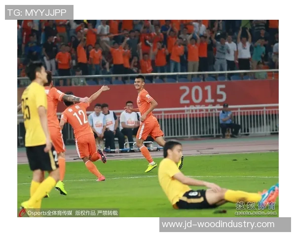 山东鲁能与恒大精彩对决回放全程回顾与分析