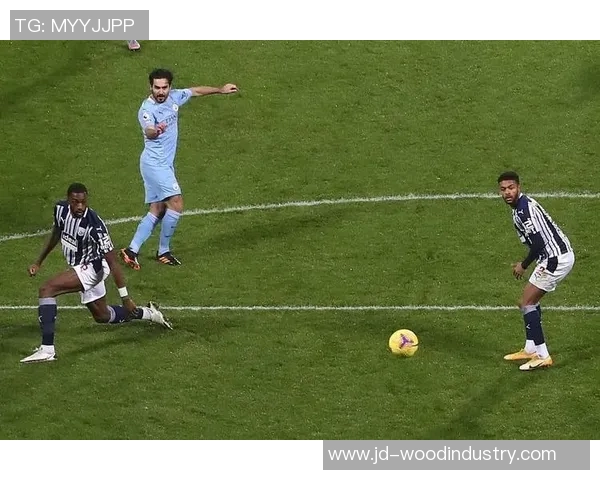 布顿与伯明翰比赛前瞻分析球队状态与战术对比 布顿与伯明翰比赛前瞻分析球队状态与战术对比