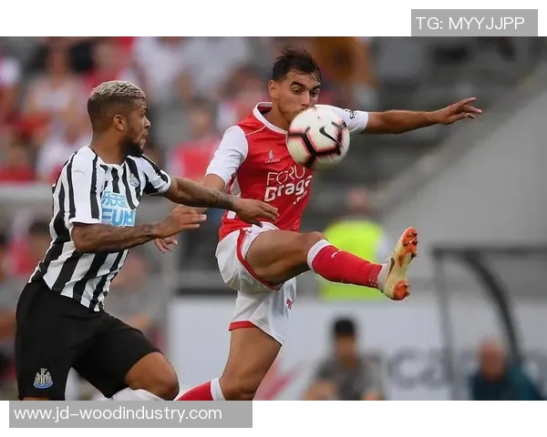 英冠焦点战诺维奇主场迎战布莱克全力争胜展现实力