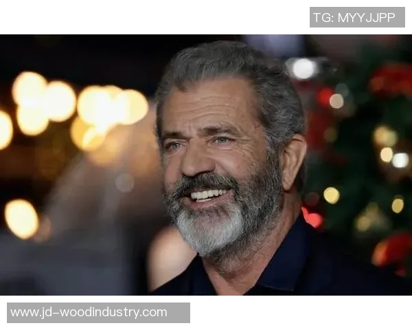 吉布森的传奇人生与影响力探秘：从文学到电影的跨界之旅